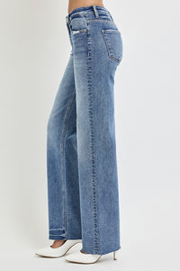 Mackenzie High Rise Straight Leg Jeans with Pockets