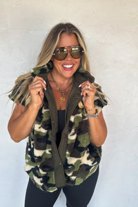 PREORDER: Linden Sherpa Vest Jacket