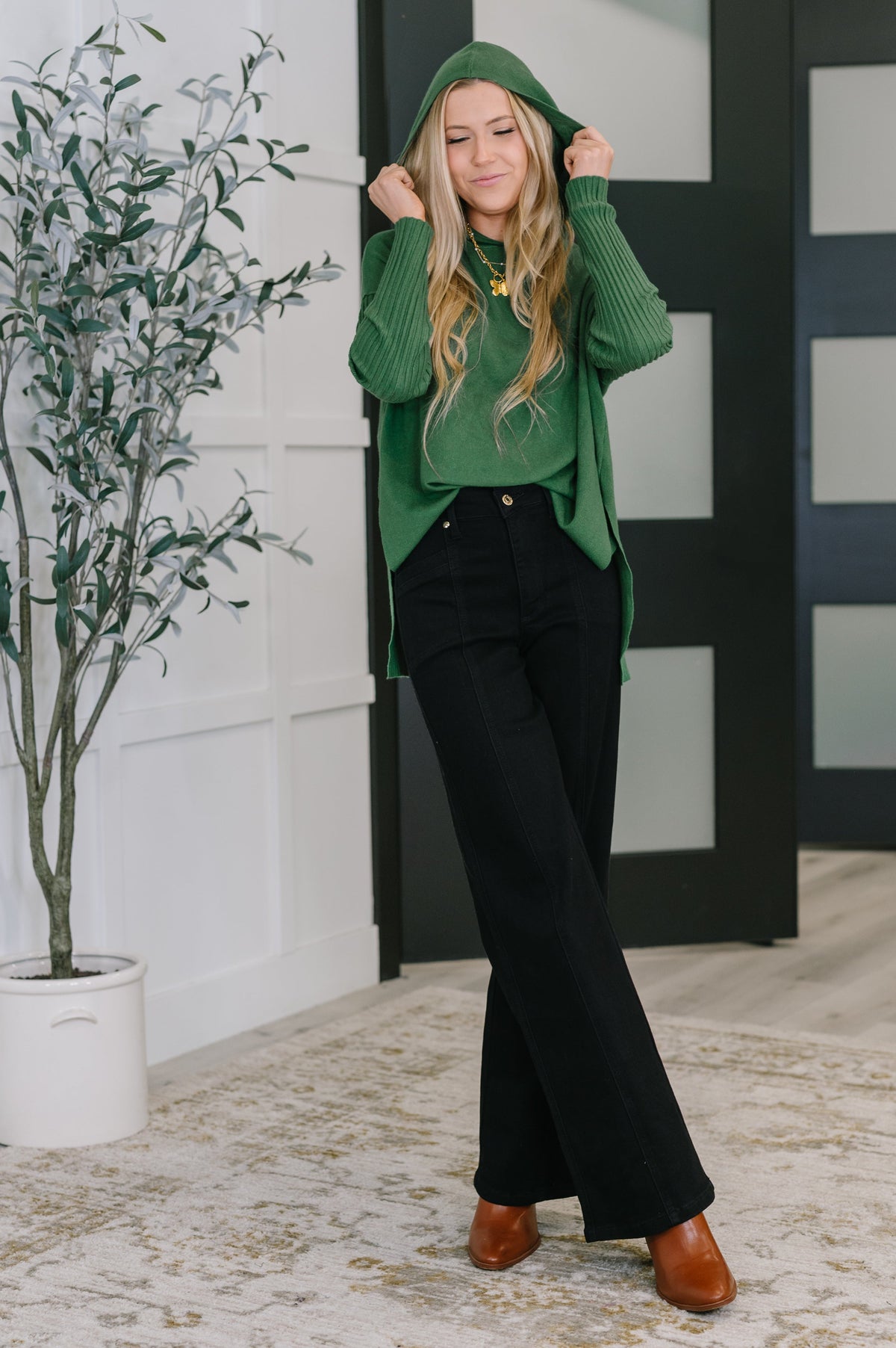 Running Late Hooded Long Sleeve in Dark Green