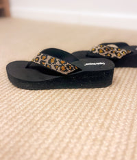 Evirare Rhinestone Sandal in Cheeath