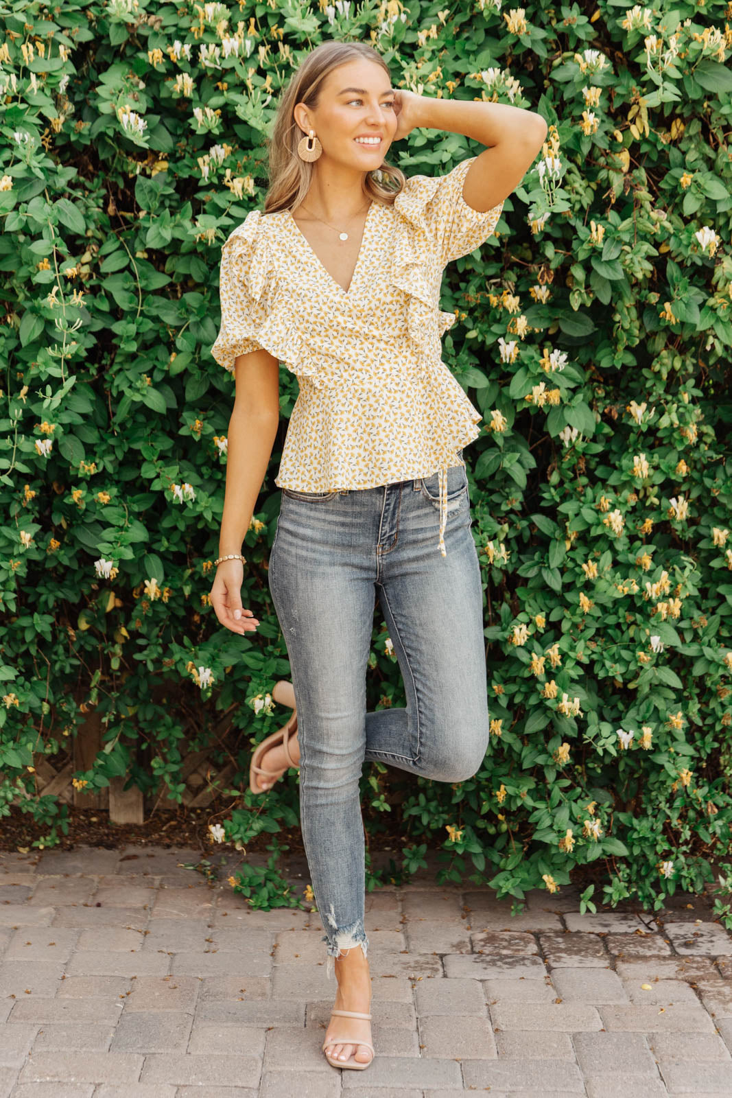 Verte Folksong Floral Top in Yellow
